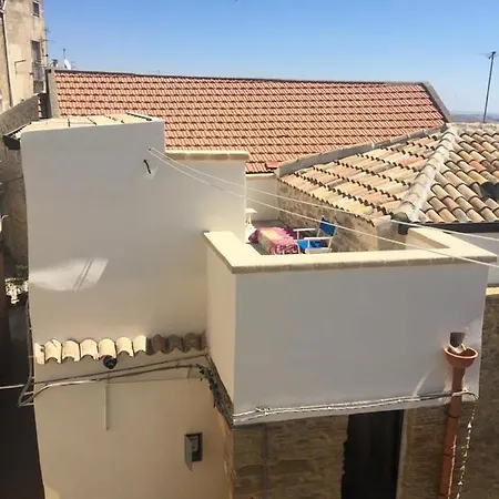 Vintage House In Centro Storico Basilicata Puglia Dom wakacyjny Irsina