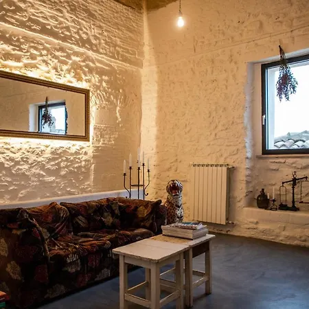 Vintage House In Centro Storico Basilicata Puglia * Irsina
